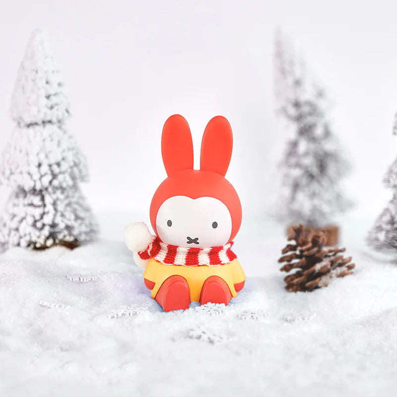 Preorder: Miffy Winter Series Phone Stand Blind Box