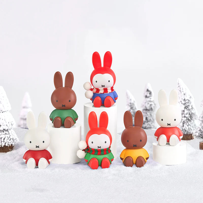 Preorder: Miffy Winter Series Phone Stand Blind Box